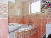 Prodej rodinného domu 125 m2 s garáží a pozemkem 482 m2, Šluknov, Fügnerova ulice - DSCN9052a.jpg