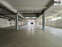 Prodej skladového prostoru 7300 m2, plocha areálu 30000 m2 - Foto 7