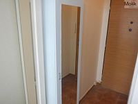 Pronájem bytu o dispozici 1+kk s užitnou plochou 28 m2 v Chomutově, ulice Březenecká  - Foto 12