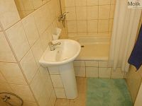 Pronájem bytu o dispozici 1+kk s užitnou plochou 28 m2 v Chomutově, ulice Březenecká  - Foto 14