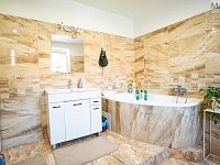 Bytový dům s investičním potenciálnem, ul. Ke Kostelu, Most - Vtelno - Foto 8