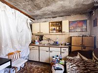 Prodej rodinného domu s hospodářskou částí a pozemkem, Hošnice - Foto 10