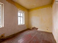 Prodej bytu 2+1, 63 m, ul. Tovární, Dubí  vhodný k rekonstrukci, velká zahrada k využití - Foto 9