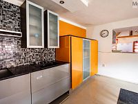 Prodej rodinného domu s komerčními prostory, obec Nížebohy - Foto 3