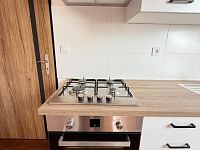 Pronájem, podkrovní byt 1+1, 42 m2, Osek, ul. Tovární - Foto 6