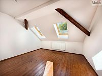 Pronájem, podkrovní byt 1+1, 42 m2, Osek, ul. Tovární - Foto 9