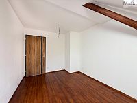 Pronájem, podkrovní byt 3+kk, 66 m2, Osek, ul. Tovární - Foto 14