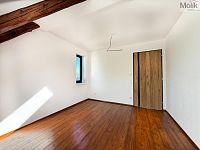 Pronájem, podkrovní byt 3+kk, 66 m2, Osek, ul. Tovární - Foto 16
