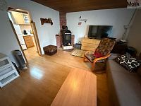 Chata s bazénem, obec Křesín, kat. území Levousy - Foto 7