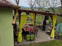 Chata s bazénem, obec Křesín, kat. území Levousy - Foto 23