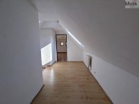 Prodej  rodinného domu 6+kk (222 m2), v obci Duchcov, ulice Bednářská 62/23. - Foto 20