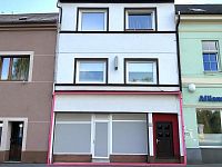 Pronájem obchodního prostoru 110 m2, Masarykova třída, Teplice - Trnovany