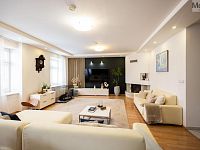 Dům se dvěma komerčními prostory a bytem 5+1, Litvínov - Foto 5