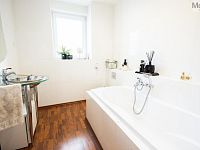 Dům se dvěma komerčními prostory a bytem 5+1, Litvínov - Foto 13