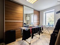 Dům se dvěma komerčními prostory a bytem 5+1, Litvínov - Foto 16