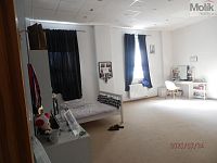 Dům s komerčními prostory a zahradou, Vysoká Pec - Foto 5