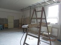 Dům s komerčními prostory a zahradou, Vysoká Pec - Foto 18