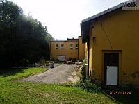 Dům s komerčními prostory a zahradou, Vysoká Pec - Foto 20