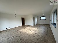 Prodej nízkoenergetického rodinného domu 4kk se šatnou a zahradou, Pesvice, okres Chomutov, 886 m2 - Foto 6