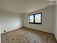 Prodej nízkoenergetického rodinného domu 4kk se šatnou a zahradou, Pesvice, okres Chomutov, 886 m2 - Foto 17