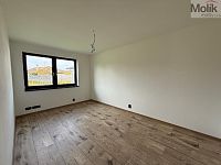 Prodej nízkoenergetického rodinného domu 4kk se šatnou a zahradou, Pesvice, okres Chomutov, 886 m2 - Foto 19