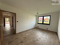 Prodej nízkoenergetického rodinného domu 4kk se šatnou a zahradou, Pesvice, okres Chomutov, 886 m2 - Foto 20