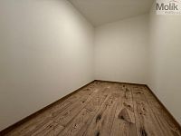 Prodej nízkoenergetického rodinného domu 4kk se šatnou a zahradou, Pesvice, okres Chomutov, 886 m2 - Foto 21