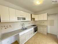 Pronájem bytu 2+1, 55m2, P. Jilemnického, Most  - Foto 2