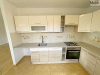 Pronájem bytu 2+1, 55m2, P. Jilemnického, Most  - Foto 4