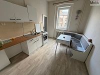 Byt 2+1, ul. Vrchlického, Lom