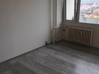 Pronájem byt 1+kk ploch 28 m2, balkon, Klášterec nad Ohří, Budovatelská - Foto 3