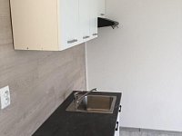 Pronájem byt 1+kk ploch 28 m2, balkon, Klášterec nad Ohří, Budovatelská - Foto 5
