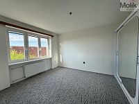 Pronájem bytu 2 + 1, ul. Hornická, Meziboří u Litvínova, 65 m2 - stažený soubor (11).jpg