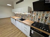 Most, pronájem nově zrekonstruovaného bytu 2+1, ul. Čs. mládeže, 53,5 m2, osobní vl. - Foto 4