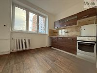 Pronájem bytu 2 + 1 s francouzským oknem, ul. Vítězslava Nezvala, Most, 52 m2