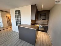 Most, pronájem zrekonstruovaného bytu 1+kk/lodžie, ul. Pod Šibeníkem, 32,32 m2, OV - Foto 2