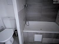 Rezervace: K pronájmu byt 1+kk+L (28,6 m2) ulice Aléská 246, Bílina - Pražské Předměstí - Foto 7