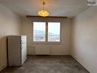 Byt 1+1, ul. Hrbovická, Chlumec - Foto 3