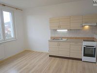 Pronájem bytu 1+1, 36m2, Matěje Kopeckého, Chomutov