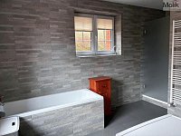 Prodej rodinného domu 6+kk (238 m2), Teplice, ul. Nová cesta 3069. - IMG-20260224-WA0012~2.jpg
