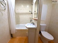 Byt 2+kk, ul. Karla Marxe, Most - Foto 9