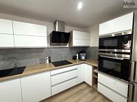 Byt 2+1, ul Okružní, Meziboří - Foto 4