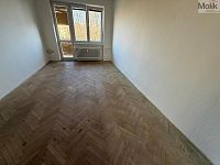 Byt 3+1+B, ul. Obránců míru - Foto 3