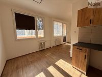 Pronájem bytu 3 + 1 s lodžií, ul. U Stadionu, Most, 55 m2 - Foto 2