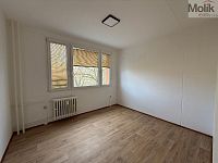 Pronájem bytu 3 + 1 s lodžií, ul. U Stadionu, Most, 55 m2 - Foto 6