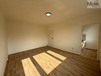 Pronájem bytu 1 + 1, ul. U Stadionu, Most, 27 m2 - Foto 3