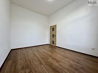 Pronájem bytu 2+1, 61 m2, po rekonstrukci, Osek  ul. Nelsonská - Foto 9