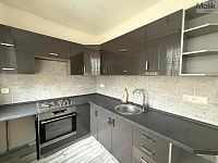 Byt 3+1, ul. Jirkovská, Chomutov - Foto 2