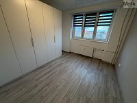 Byt 3+1 s francouzským oknem, ul. P. Jilemnického - Foto 9