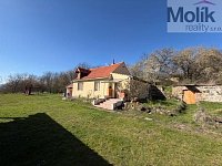 Prodej rodinného domu se zahradou 855 m2, Bečov obec Milá - Foto 2